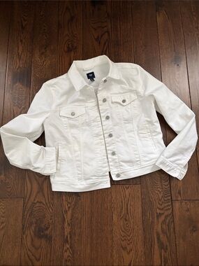 GAP Factory White Denim Jean Jacket